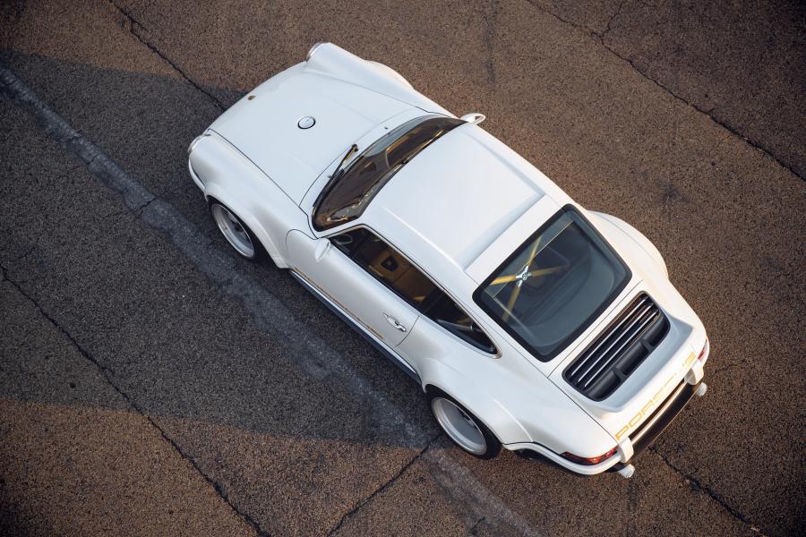  Porsche 911 DLS by Singer 2018 года  (фото 40 из 40)
